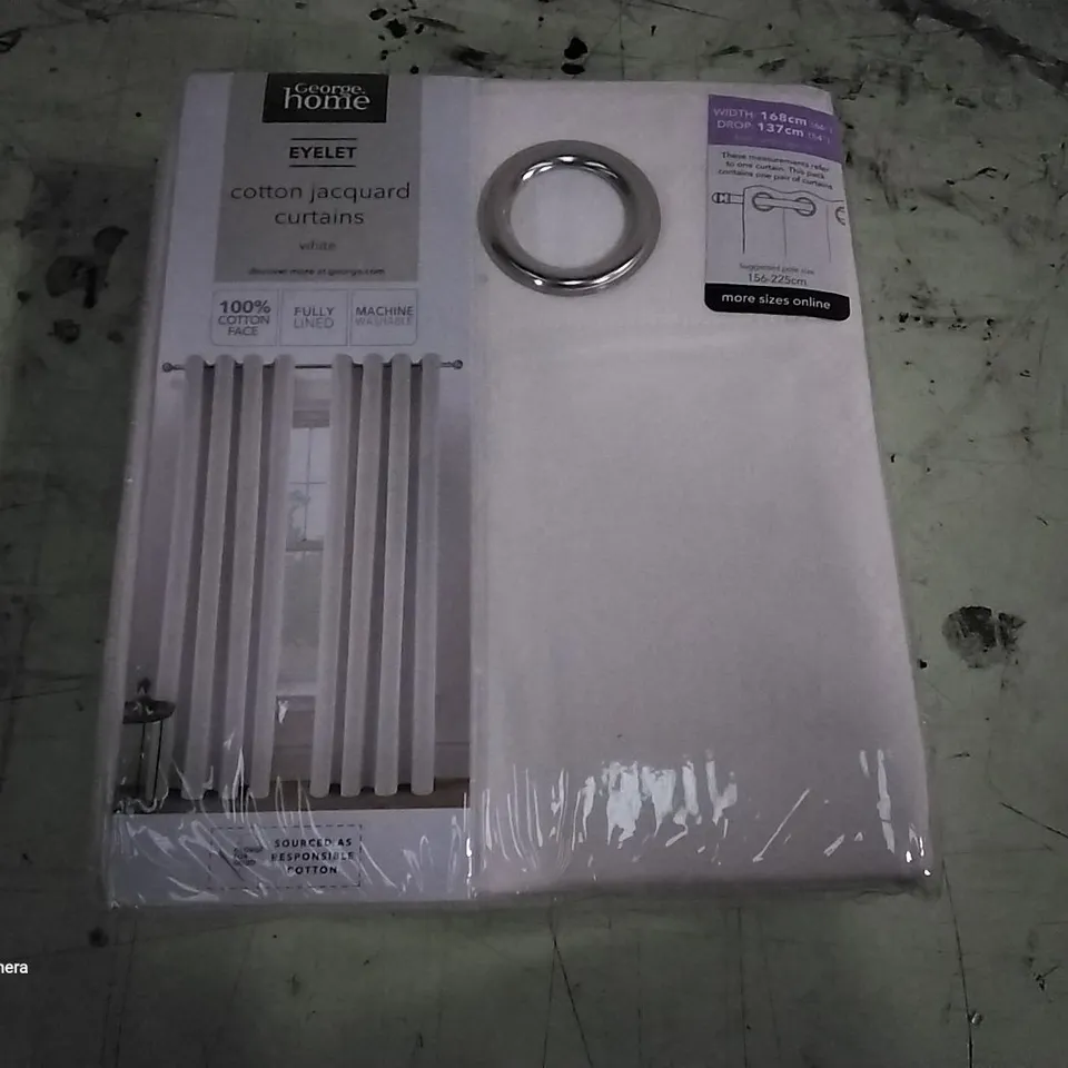 BOX OF APPROXIMATELY 16 EYELET COTTON JACQUARD CURTAINS WHITE 168×137CM