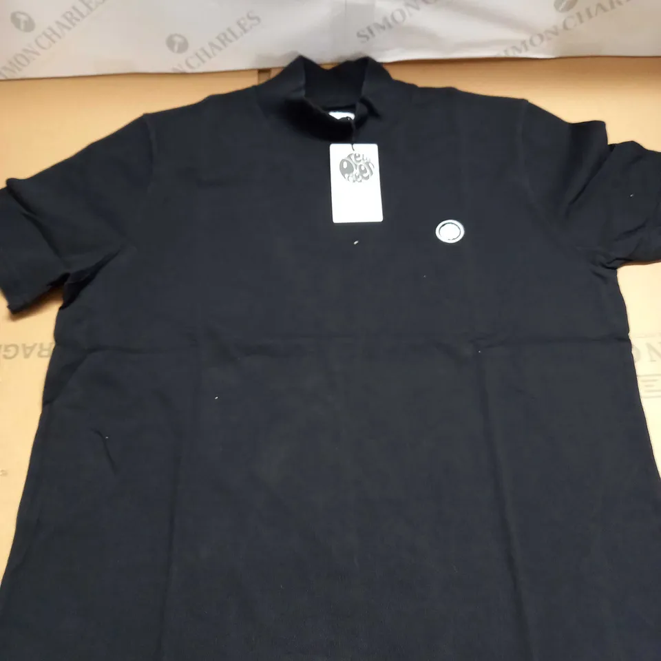 PRETTY GREEN MOCK NECK T-SHIRT SIZE L