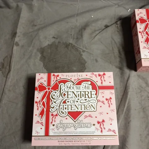 P LOUISE YOU'RE THE CENTRE OF ATTENTION GIFT SET - 3-PIECE PINK BEAUTY BOX