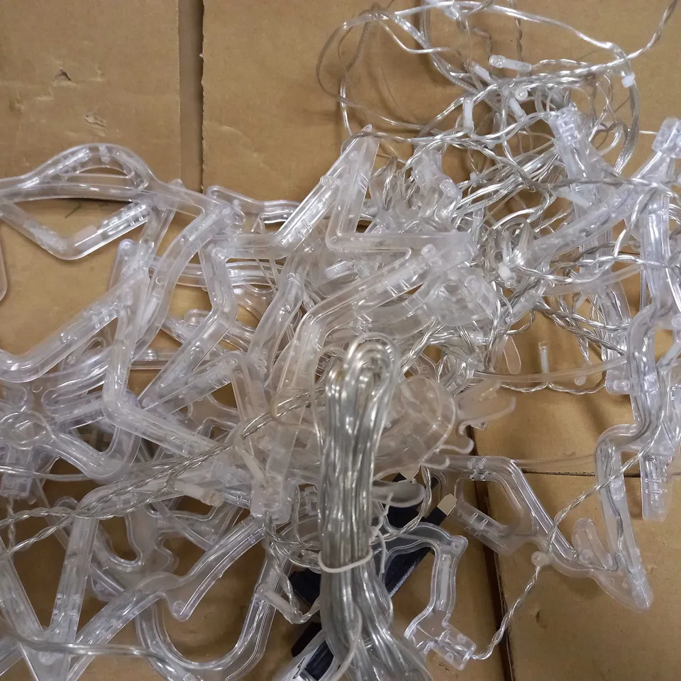 BOXED DESIGNER CURTAIN WINDOW LIGHT WITH CHRISTMAS ICON RRP £24.99