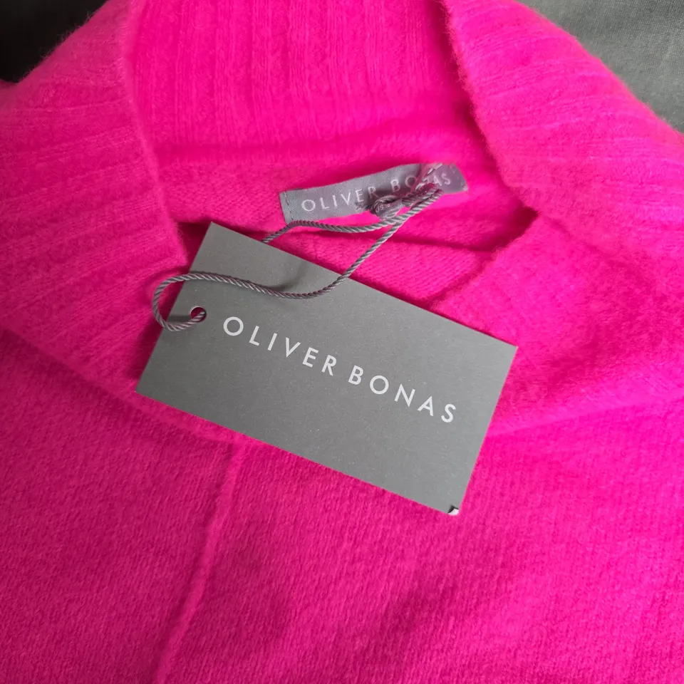 OLIVER BONAS EVERYDAY FUNNEL NECK IN PINK - SIZE 12