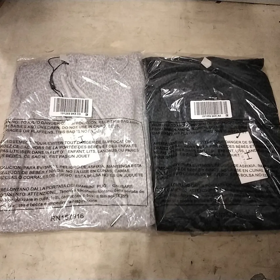 BOX OF ASSORTED CLOTHING TO INCLUDE HALSTON DEEP BLUE LEOPARD PRINT HOODIES SMALL & HALSTON WHITE LEOPARD PRINT HOODIES XL 