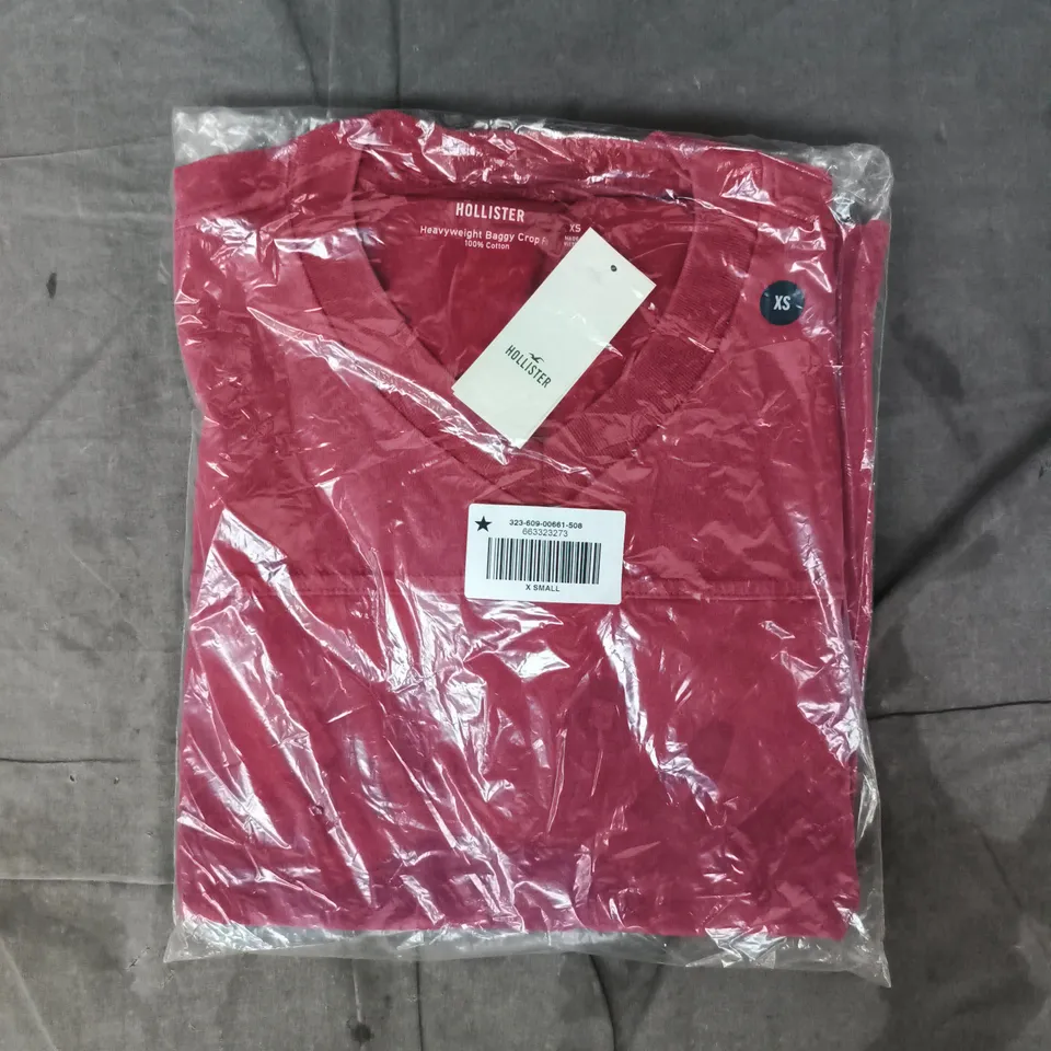 BAGGED HOLLISTER HEAVYWEIGHT BAGGY CROP FIT T-SHIRT IN RED SIZE XS