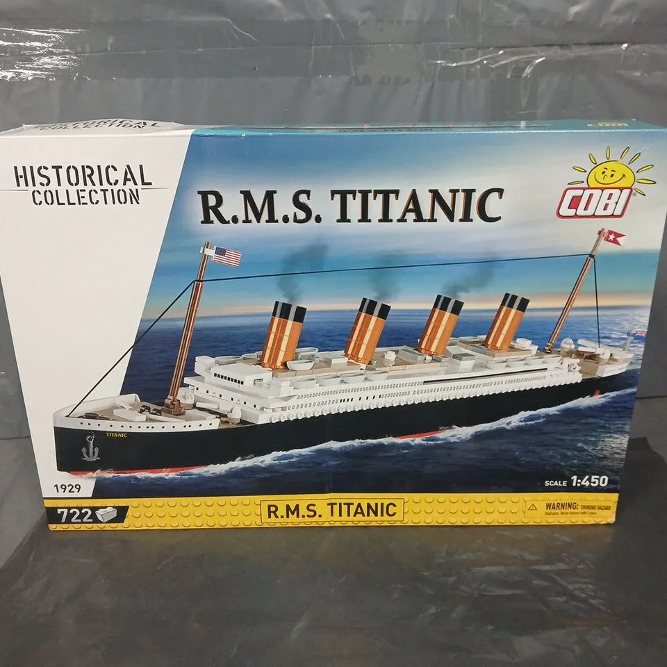COBI R.M.S. TITANIC MODEL SHIP 1:450 SCALE – 722 PIECES, HISTORICAL COLLECTION (BOXED)