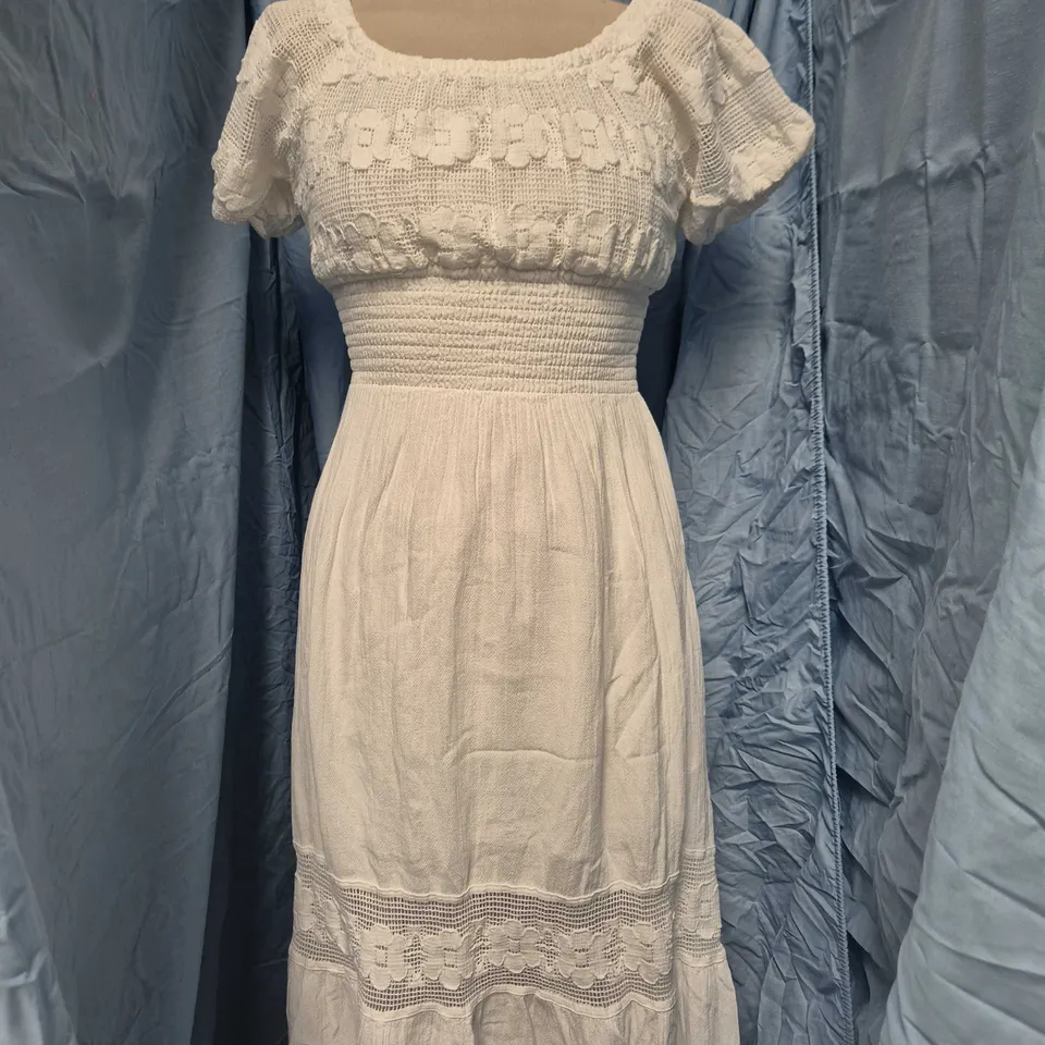 APRICOT FLORAL LACE MILKMAID MAXI DRESS – UK 12