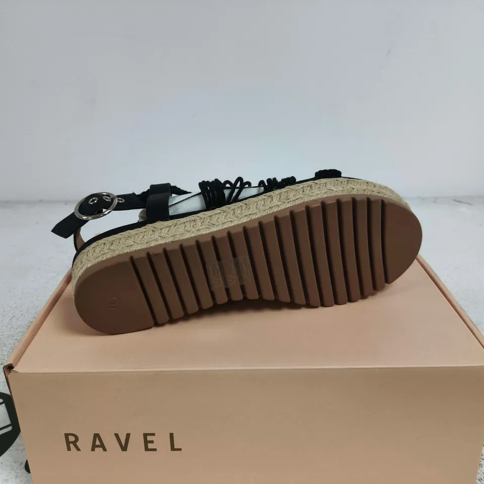 RAVEL MEDWAY BLACK SANDALS SIZE 37 BOXED