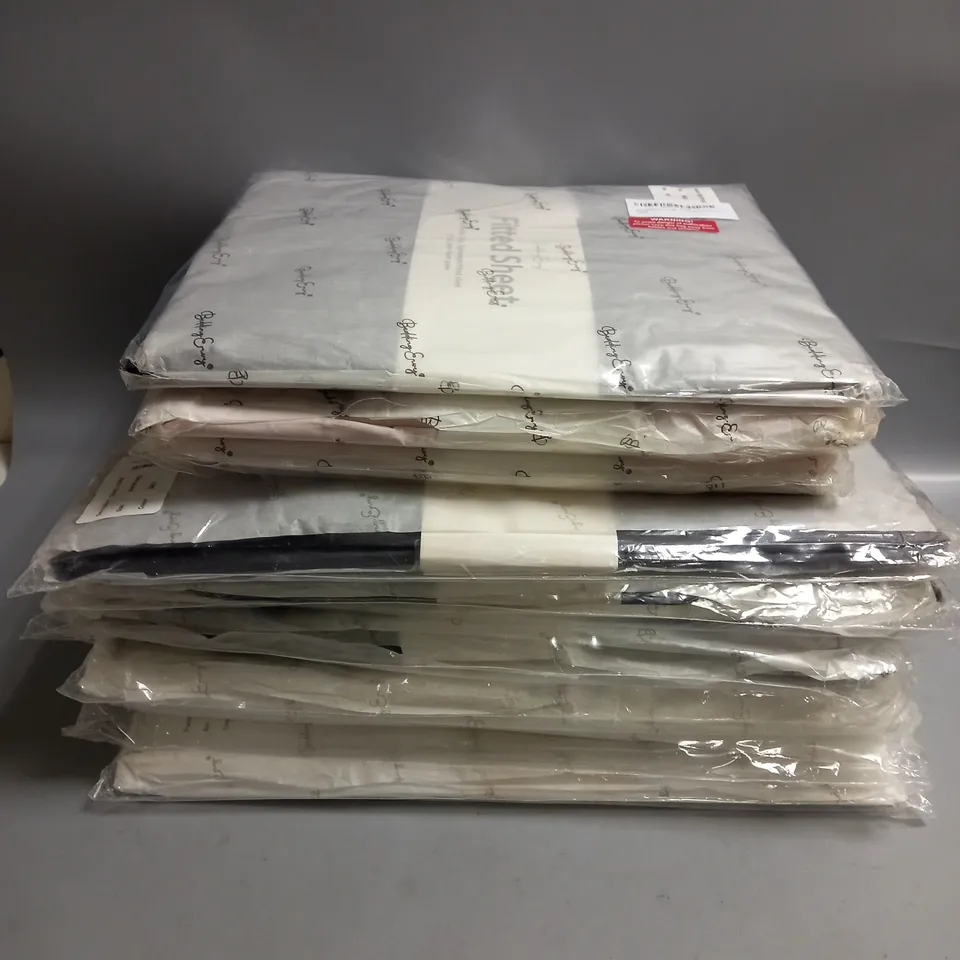 LOT OF 9 OF ASSORTED BEDDING. DUVET COVERS AND SHEETS. VARIOUS SIZES AND COLOURS