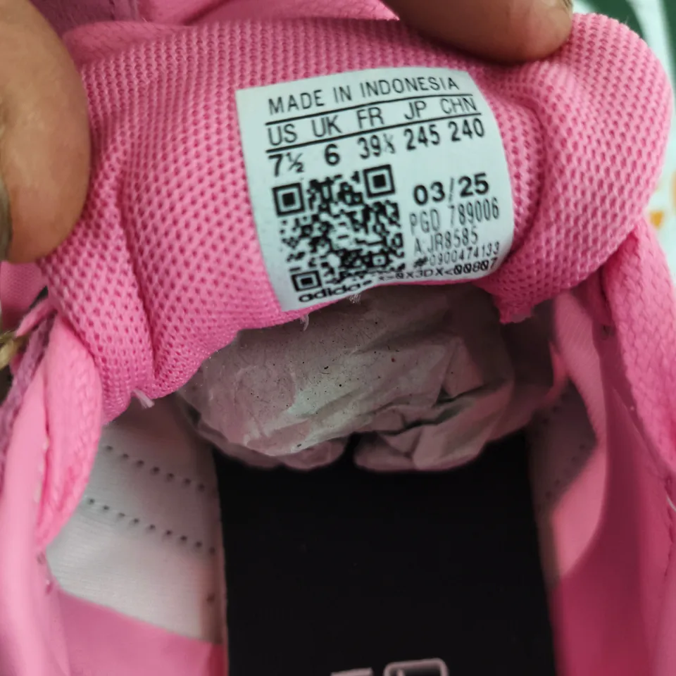 ADIDAS WOMEN'S PINK SNEAKERS UK 6 (US 7.5) – MADE IN INDONESIA