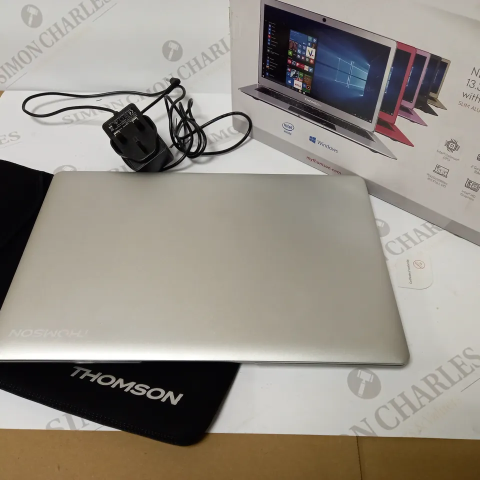 THOMPSON NEOX 13.3" ULTRABOOK WITH WINDOWS AND PROTECTIVE SLEEVE, SILVER 