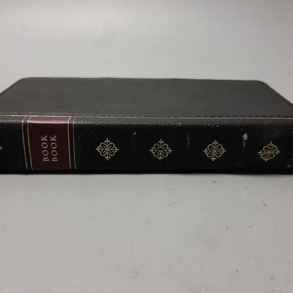 BOXED BOOKBOOK 3-IN-1 LEATHER WALLET MAGSAFE CASE