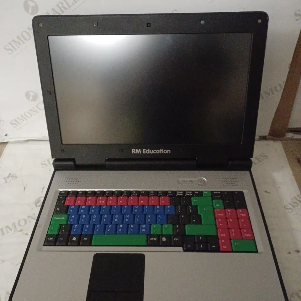 RM MOBILE ONE 310 LAPTOP 