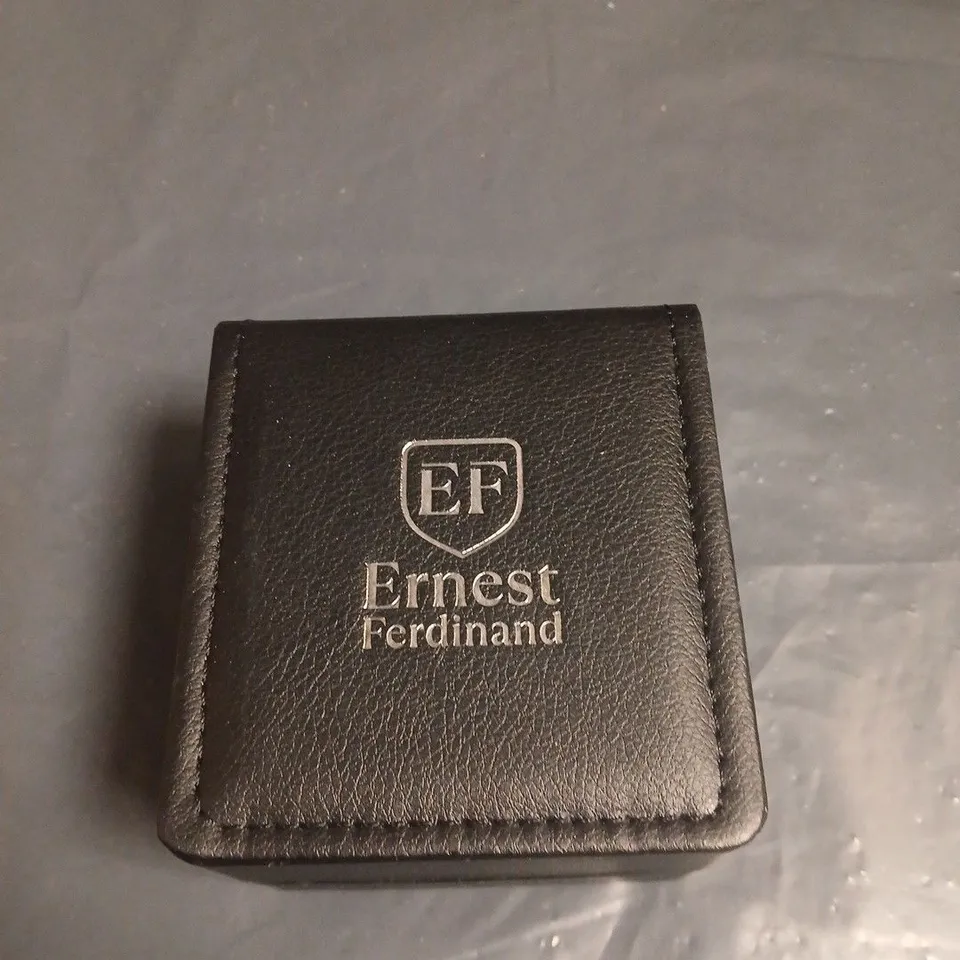 ERNEST FERDINAND WRISTWATCH – BLUE DIAL, STAINLESS STEEL BRACELET