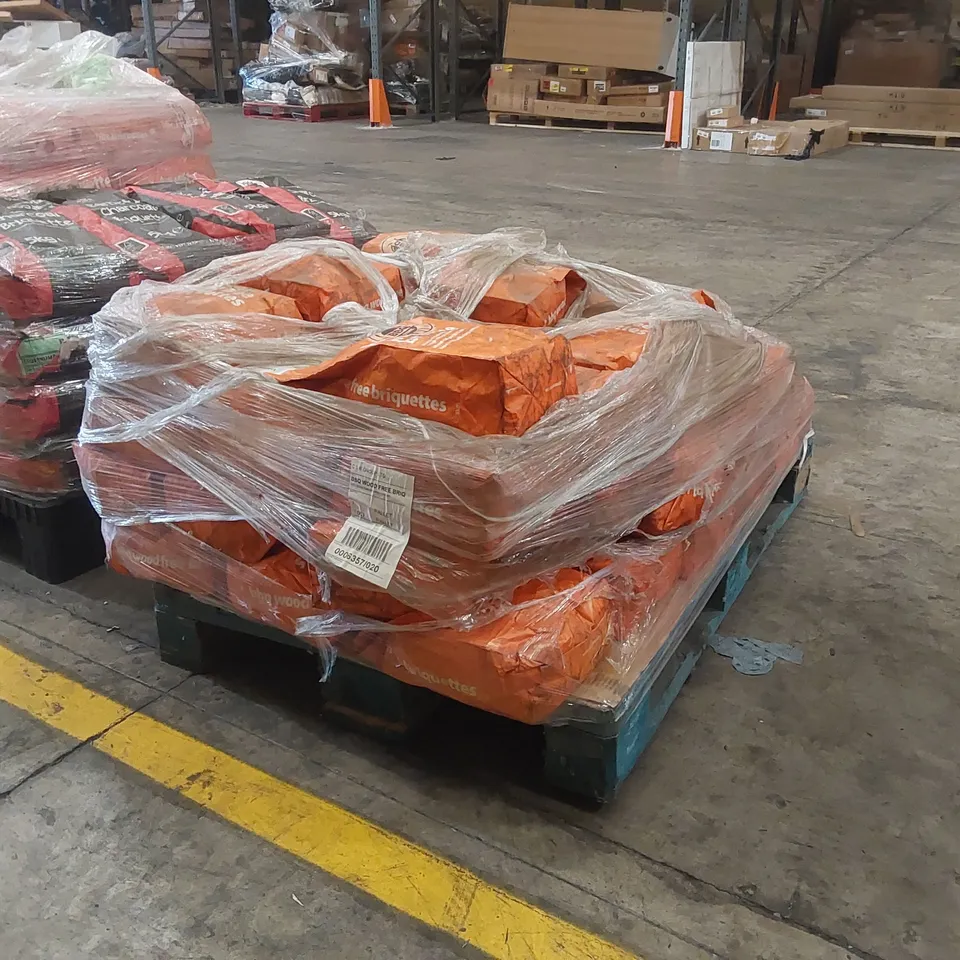 PALLET CONTAINING A LARGE QUANTITY OF CHARCOAL BRIQUETTE BAGS 