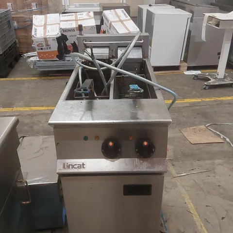 LINCAT COMMERCIAL FRYER