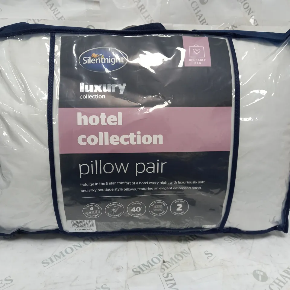 SILENTNIGHT HOTEL COLLECTION PILLOW PAIR