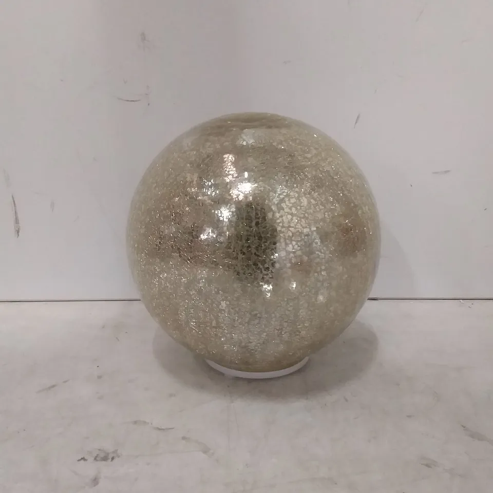 MR CHRISTMAS 8" GLASS CRACKLE SPHERE WITH ROTATING LIGHT