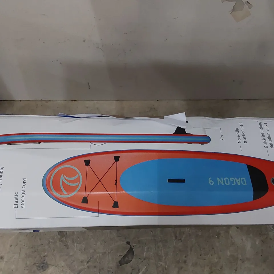BOXED FREESPIRIT DAGON 9FT INFLATABLE STAND-UP PADDLE BOARD SET (1 BOX)