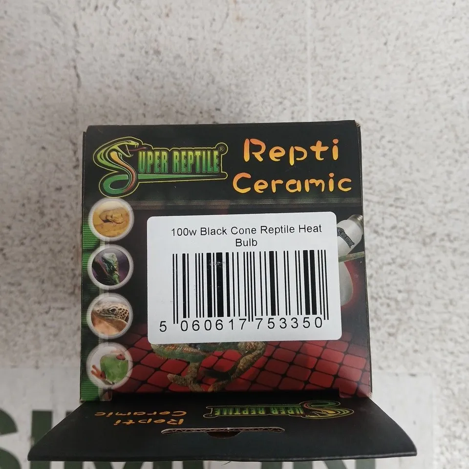 SUPER REPTILE REPTI CERAMIC 100W BLACK CONE REPTILE HEAT BULB BOX OF APPROXIMATELY 45