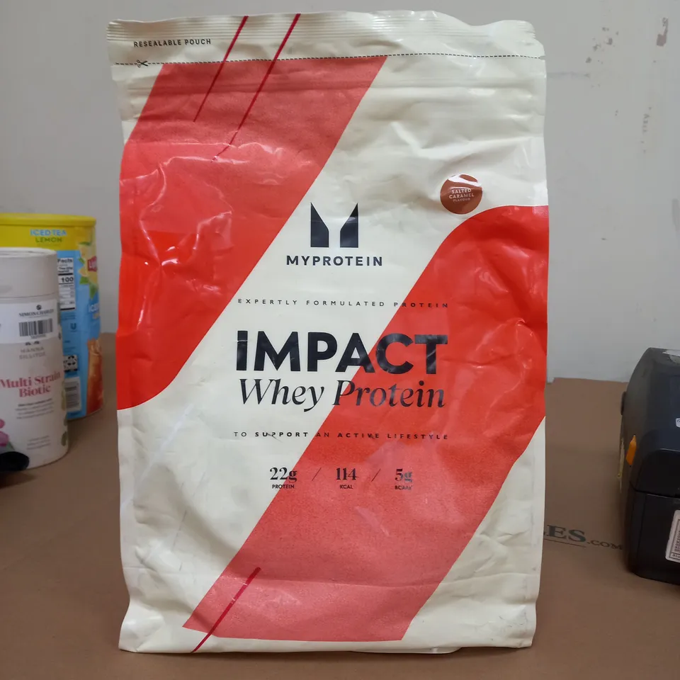MYPROTEIN IMPACT WHEY PROTEIN POWDER SALTED CARAMEL FLAVOUR 2.5KG