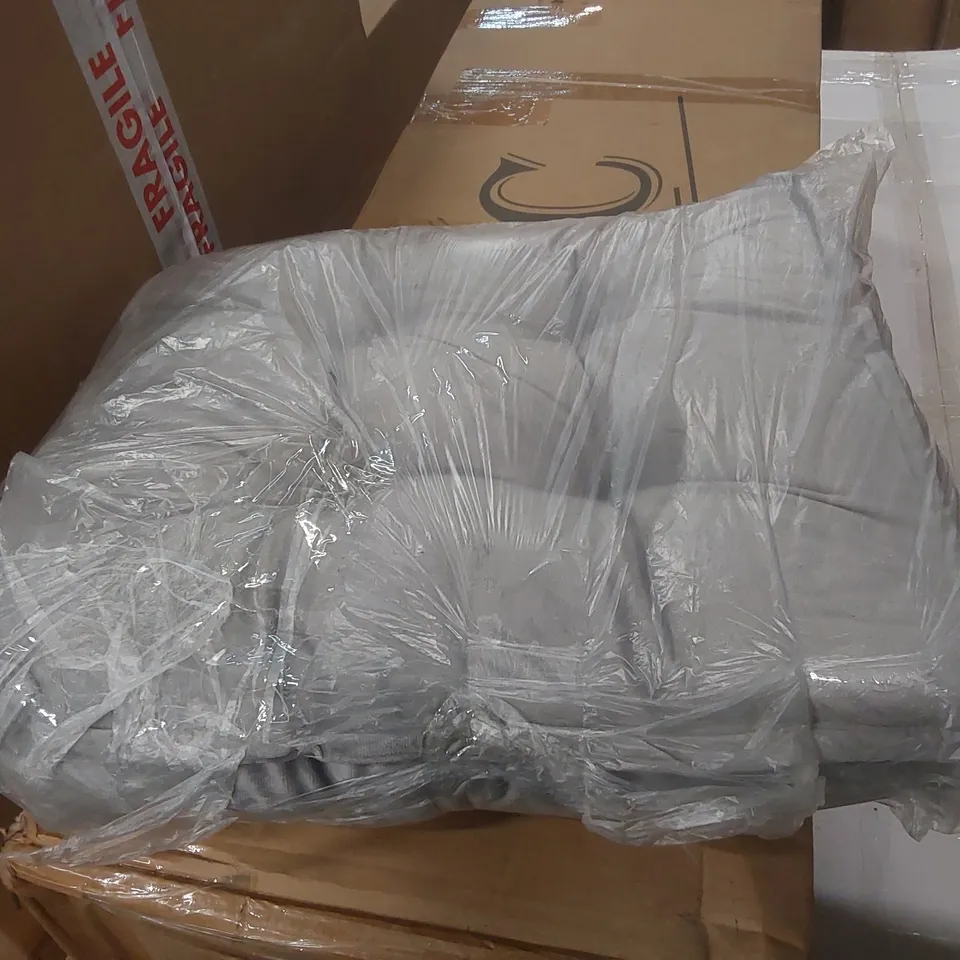 BAGGED BYSTRC SEAT CUSHION