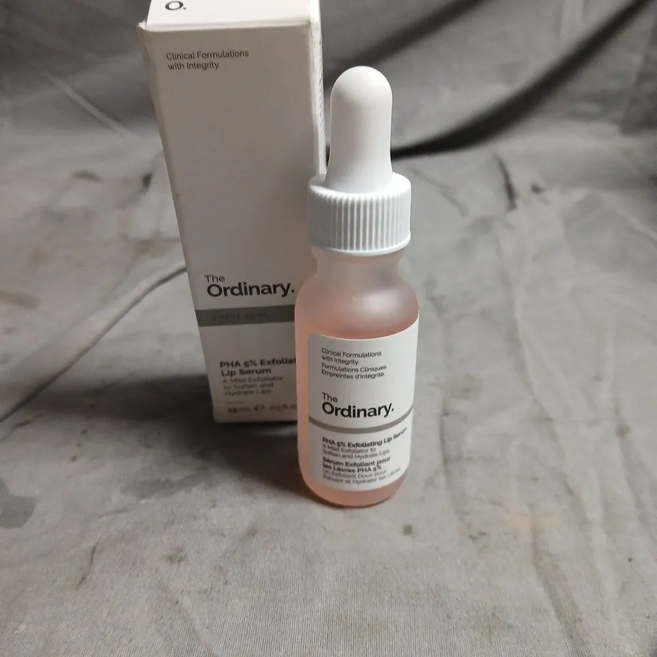 THE ORDINARY PHA 5% EXFOLIATING LIP SERUM 15ML