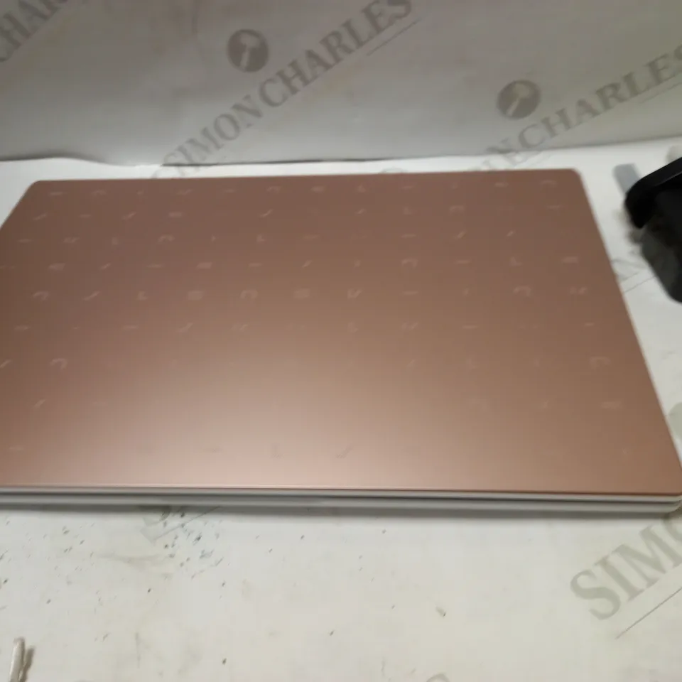 ASUS E210 11.6IN CELERON 4GB 64GB CLOUDBOOK - PINK