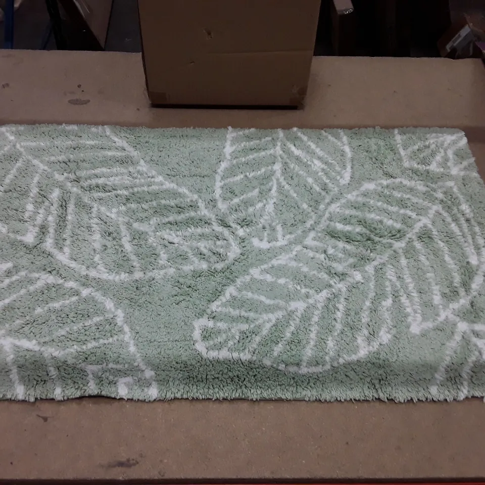 MATTEO RECTANGLE BATH MAT