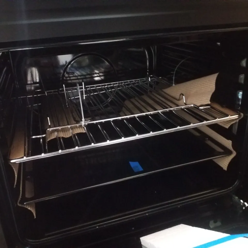 SWAN SX16720B 60CM ELECTRIC TWIN OVEN CERAMIC HOB COOKER - BLACK