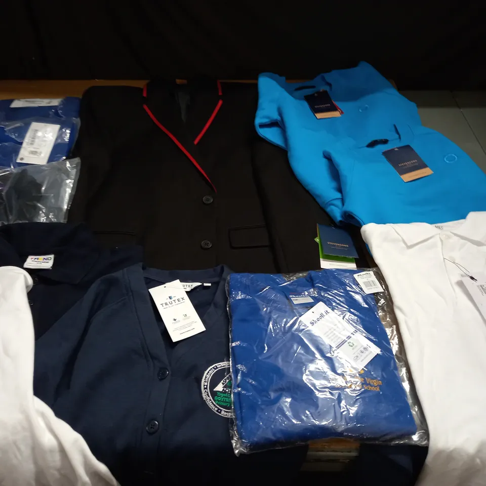 LOT OF ASSORTED KIDS SCHOOL UNIFORM CLOTHING ITEMS TO INCLUDE STEVENSONS AND ACADEMY_X