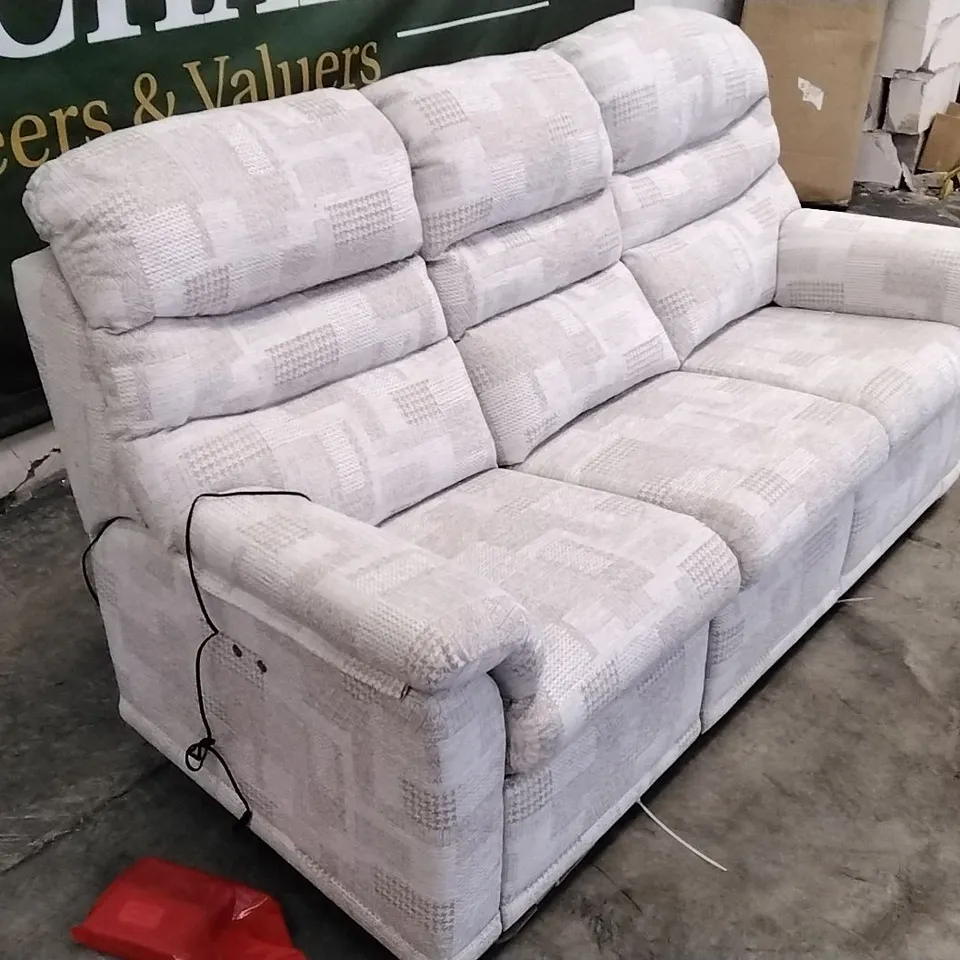 QUALITY BRITISH DESIGNED & MANUFACTURED G PLAN MALVERN 3 SEATER POWER RECLINER OXFORD PUTTY FABRIC
