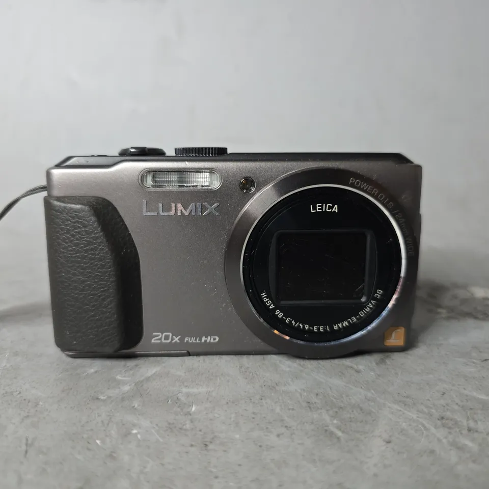 PANASONIC LUMIX DMC-TZ40 20X FULL HD