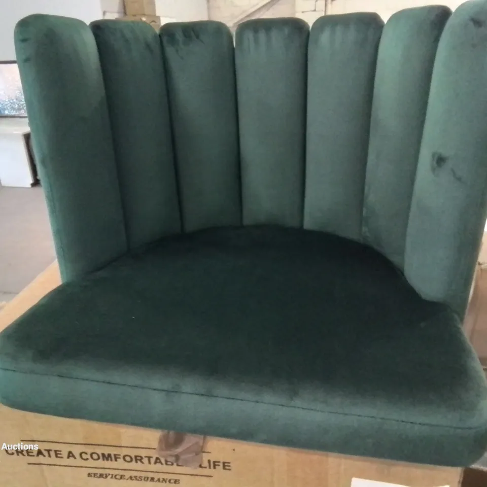 BOXED MARKLAND DINING CHAIR IN GREEN [VELVET]