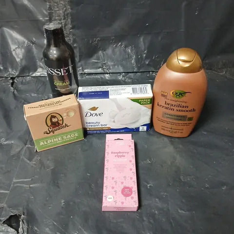 APPROXIMATEY 20 ASSORTED HEALTH AND BEAUTY PRODUCTS TO INCLUDE DR SQUATCH SOAP BAR, DOVE SOAP BARS AND BRAZILIAN SMOOTH CONDITIONER
