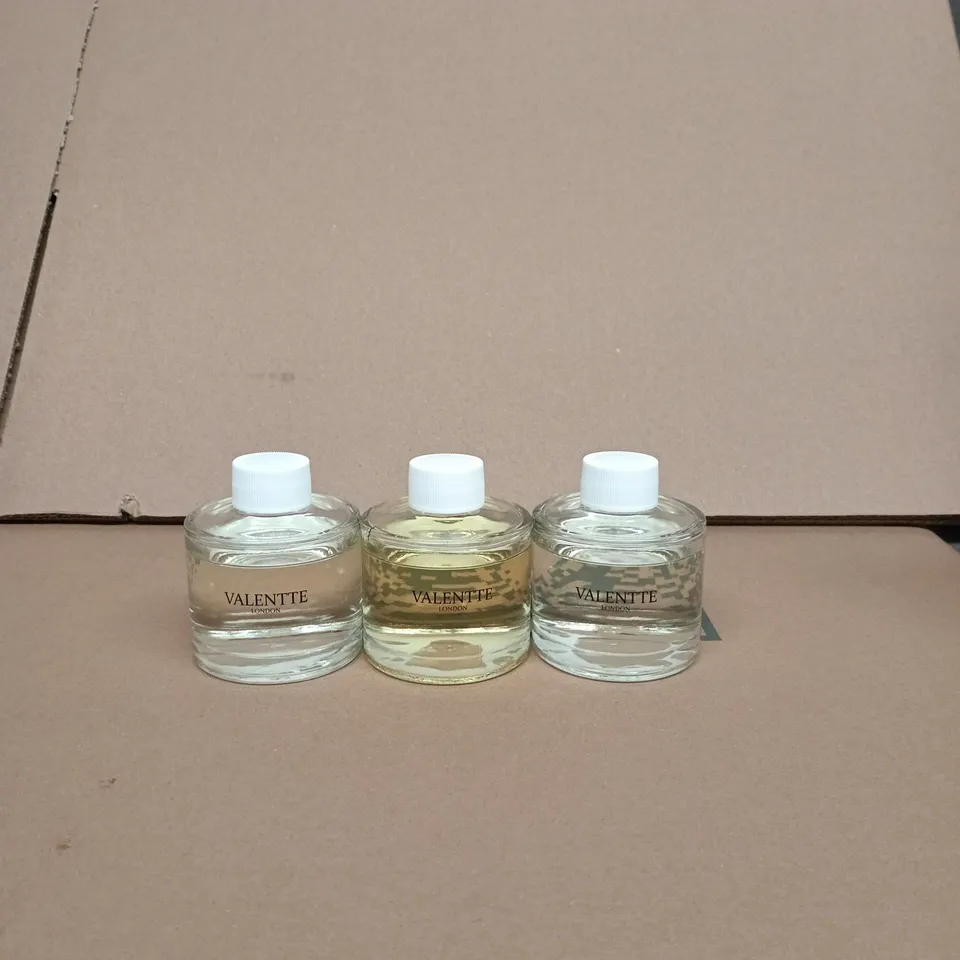 VALENTTE LONDON REED DIFFUSERS – SET OF 3 CLEAR GLASS BOTTLES
