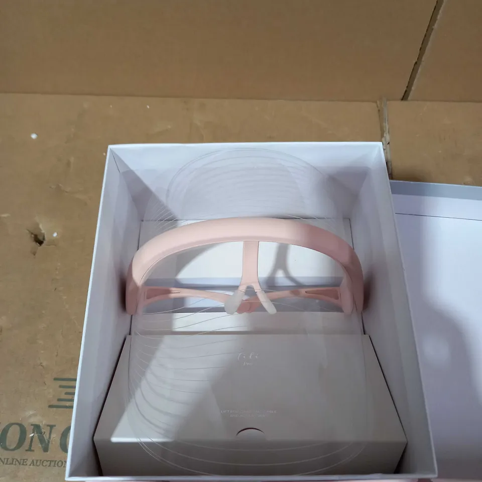 OUTLET TILI 3 IN 1 ANTI-AGEING FACE MASK
