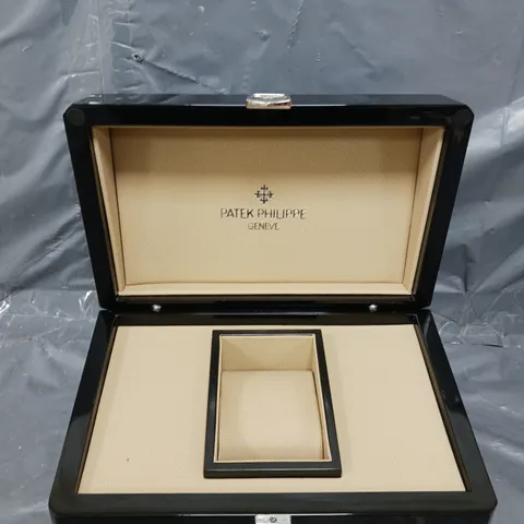 PATEK PHILLIPE WATCH BOX