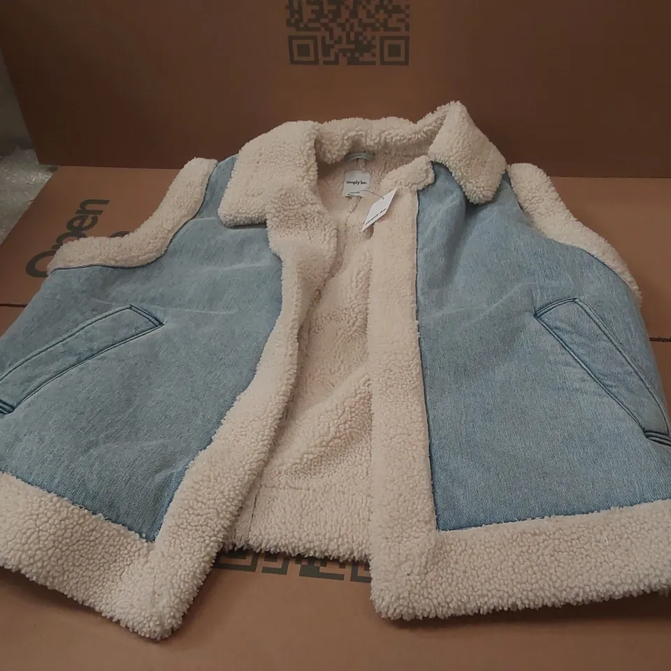 BOX CONTAINING APPROXIMATELY 4x BRAND NEW SIMPLY BE LIGHT WASH DENIM GILETS - SIZE 18
