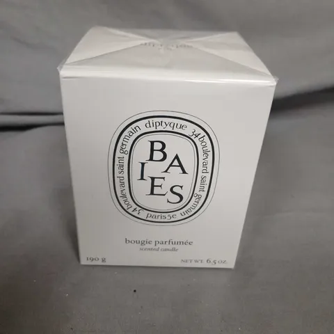 BOXED AND SEALED DIPTYQUE BAIES BOUGIE PARFUMEE SCENTED CANDLE 190G