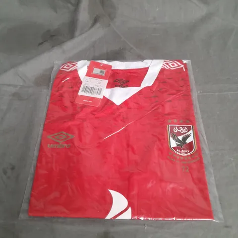 BAGGED UMBRO AL AHLY FAN JERSEY IN RED SIZE L