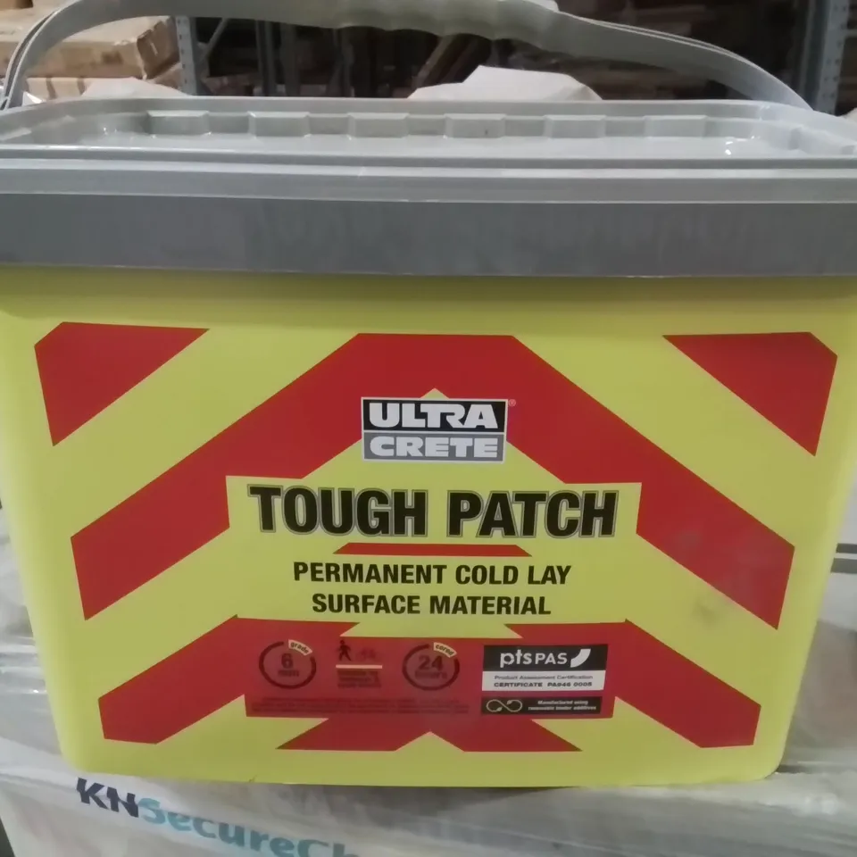 PALLET OF ULTRACRETE TOUGH PATCH POTHOLES REPAIR APPROXIMATELY 26 CASES  //EXPIRY DATE 18.05.25 26KG PER CASE