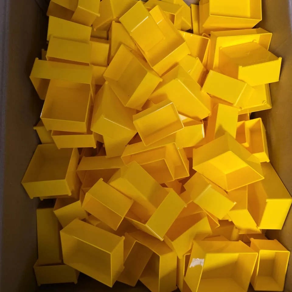LARGE QUANTITY OF YELLOW PLASTIC STORAGE BOXES IN VARIOUS SIZES - COLLECTION ONLY