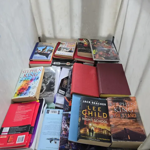 CAGE CONTAINING LARGE QUANTITY OF ASSORTED BOOKS