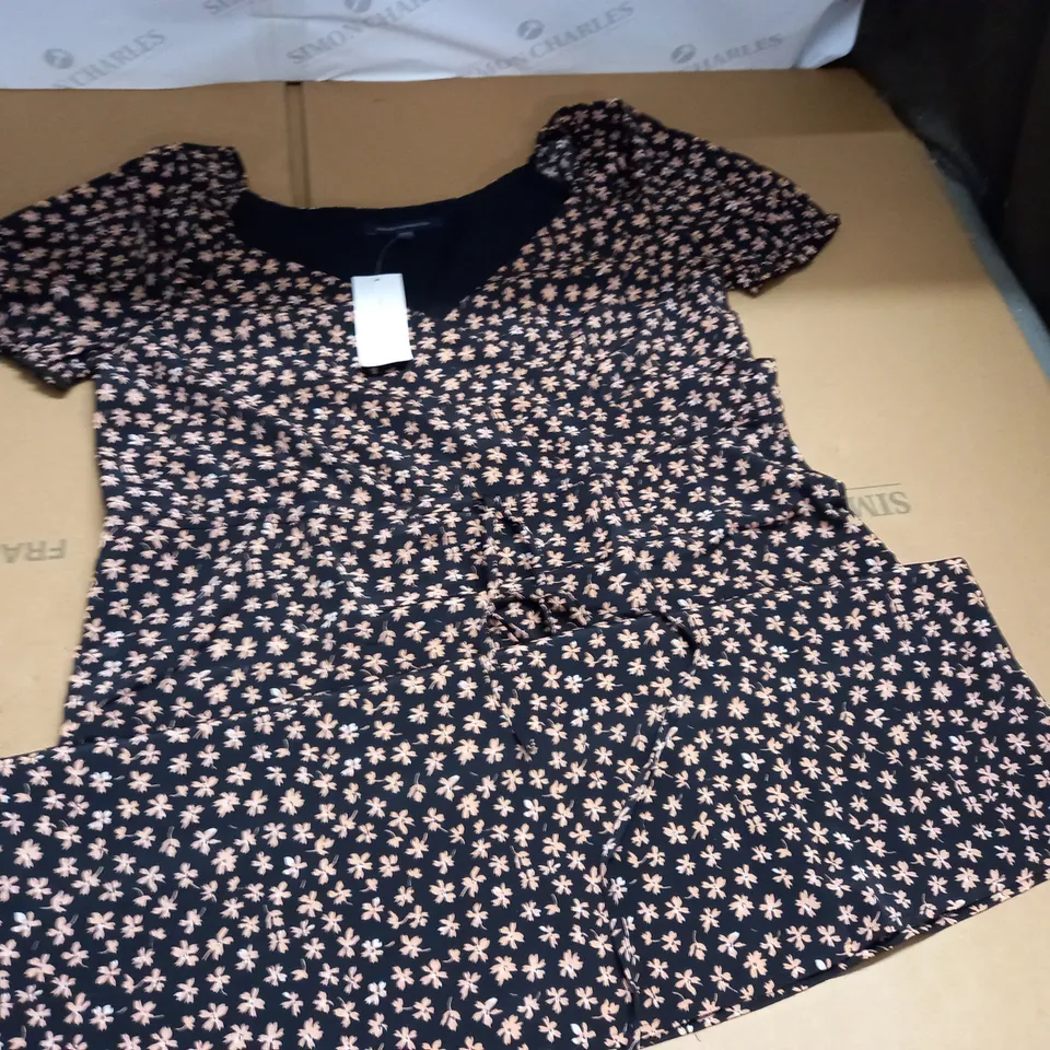FRENCH CONNECTION DITSY FLORAL PRINT MINI WRAP DRESS - UK 14