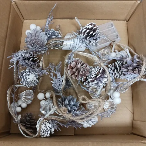 WHITE WASH CONES PRE-LIT DECORATION