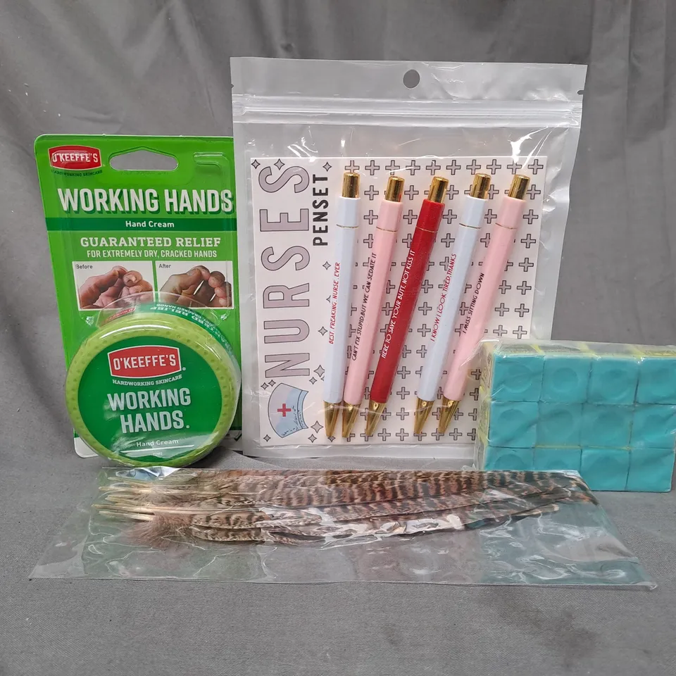 APPROXIMATELY 10 ASSORTED HOUSEHOLD ITEMS TO INCLUDE WORKING HANDS HAND CREAM, NURSES PENSET, ETC