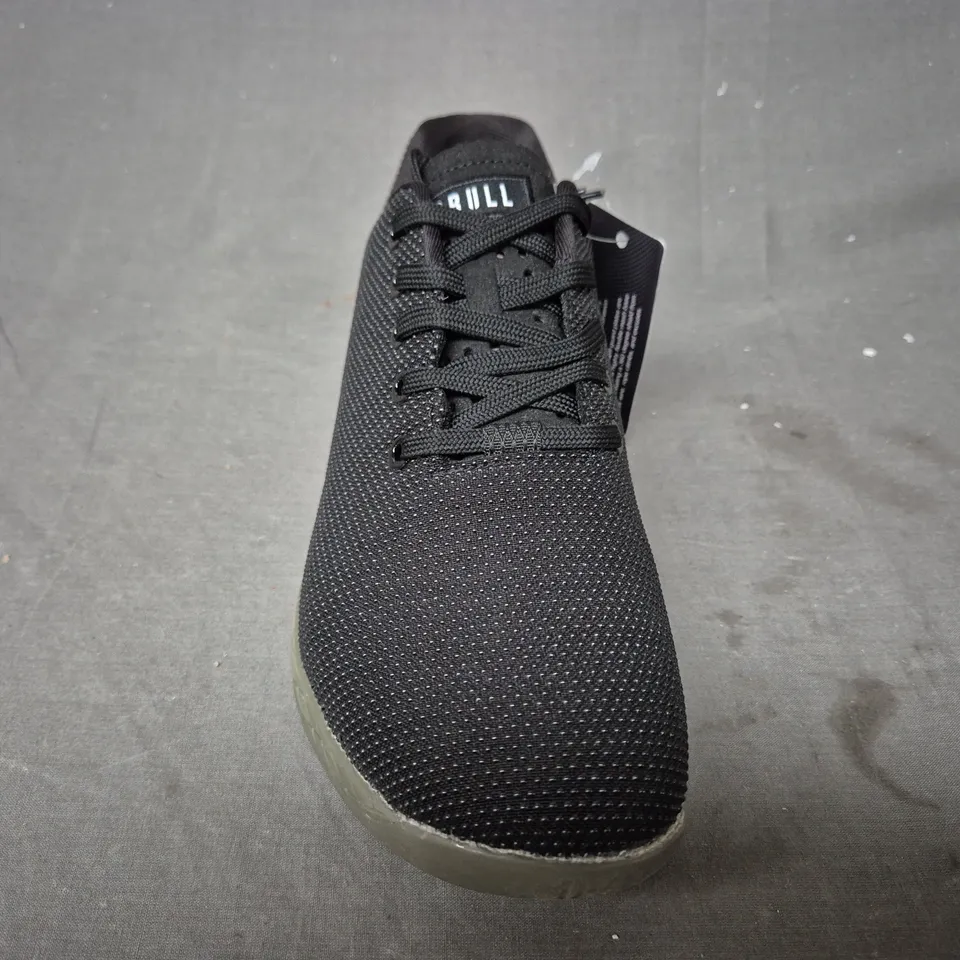 BOXED PAIR OF NOBULL SF TRAINERS IN BLACK UK SIZE 9