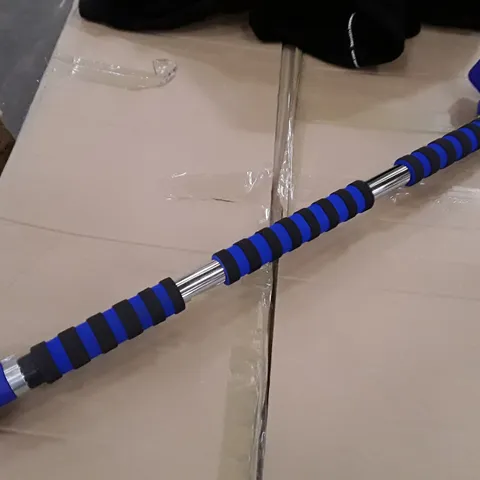 UNBOXED PULL UP BAR