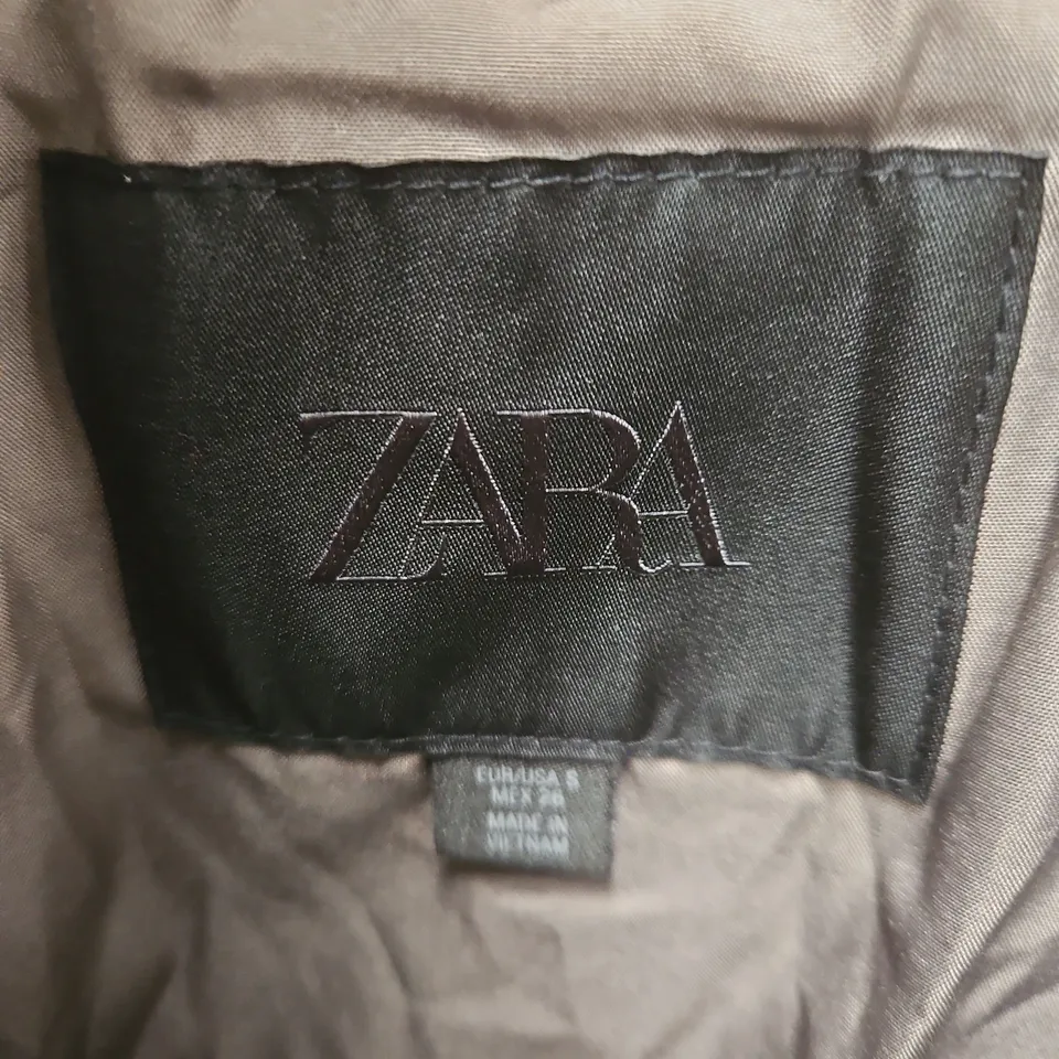 ZARA TAUPE LONG PUFFER COAT WITH HOOD – UK 8 (EU/US S)
