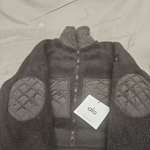 ALO YOGA SHERPA EDGE BOMBER JACKET – BLACK, SIZE M