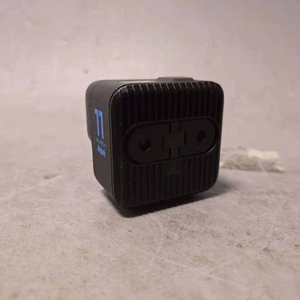 GOPRO HERO 11 BLACK MINI ACTION CAMERA 